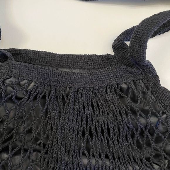 Fishnet Over Nylon Lightweight Tote- Black - NWT - Picture 6 of 8
